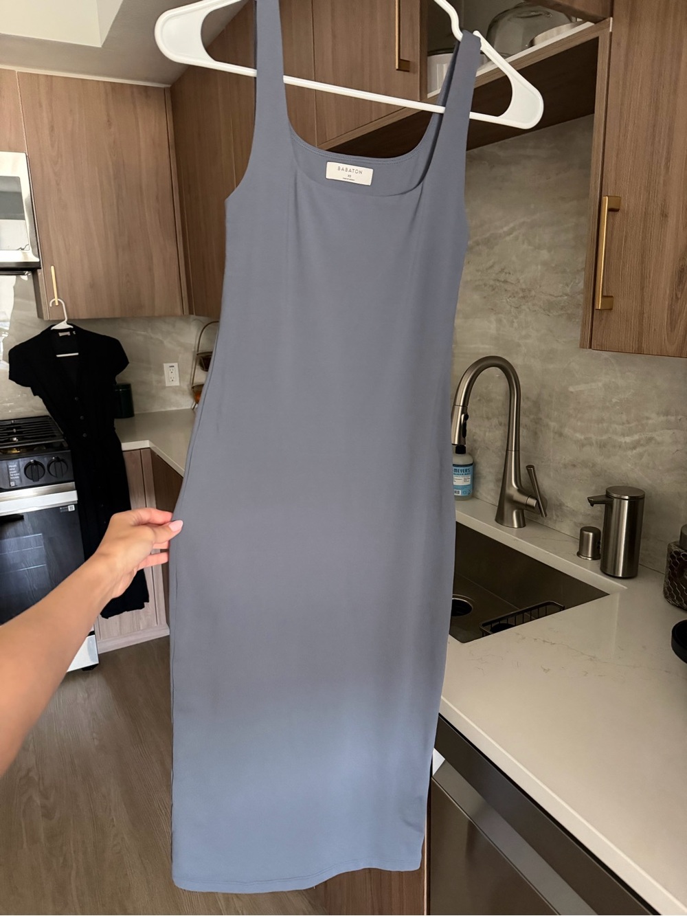 Babaton Contour Midi Dress